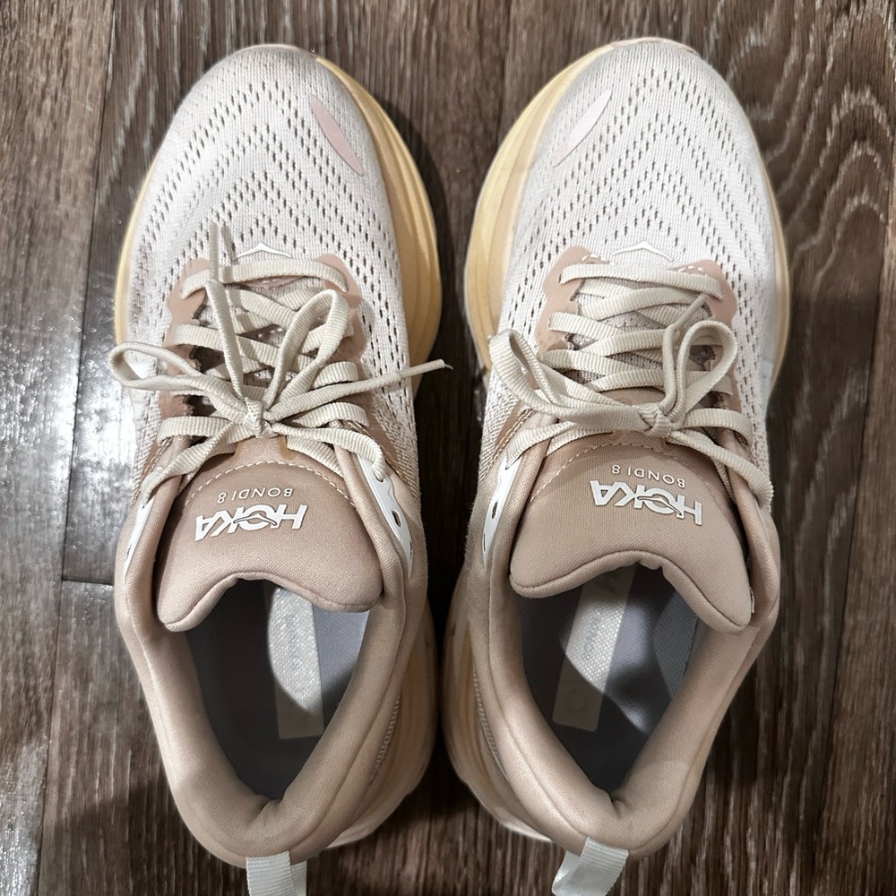 Hoka Bondi 8